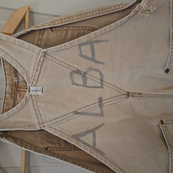 Key brand distressed overalls. Vintage, 100% cotton. W36 x L34. - Picture 6 of 10